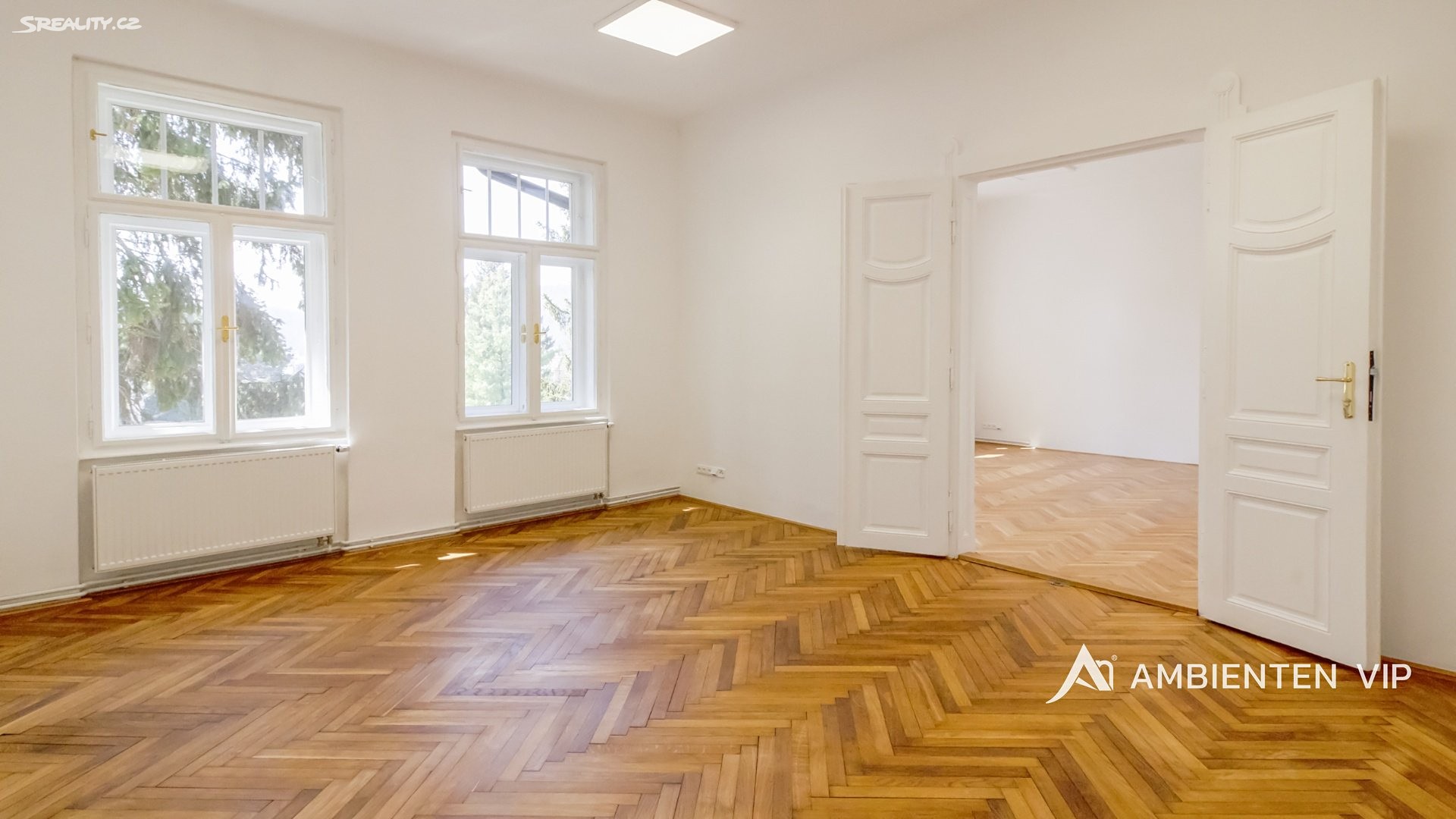 Pronájem  vily 386 m², pozemek 1 676 m², Brno - Stránice, okres Brno-město