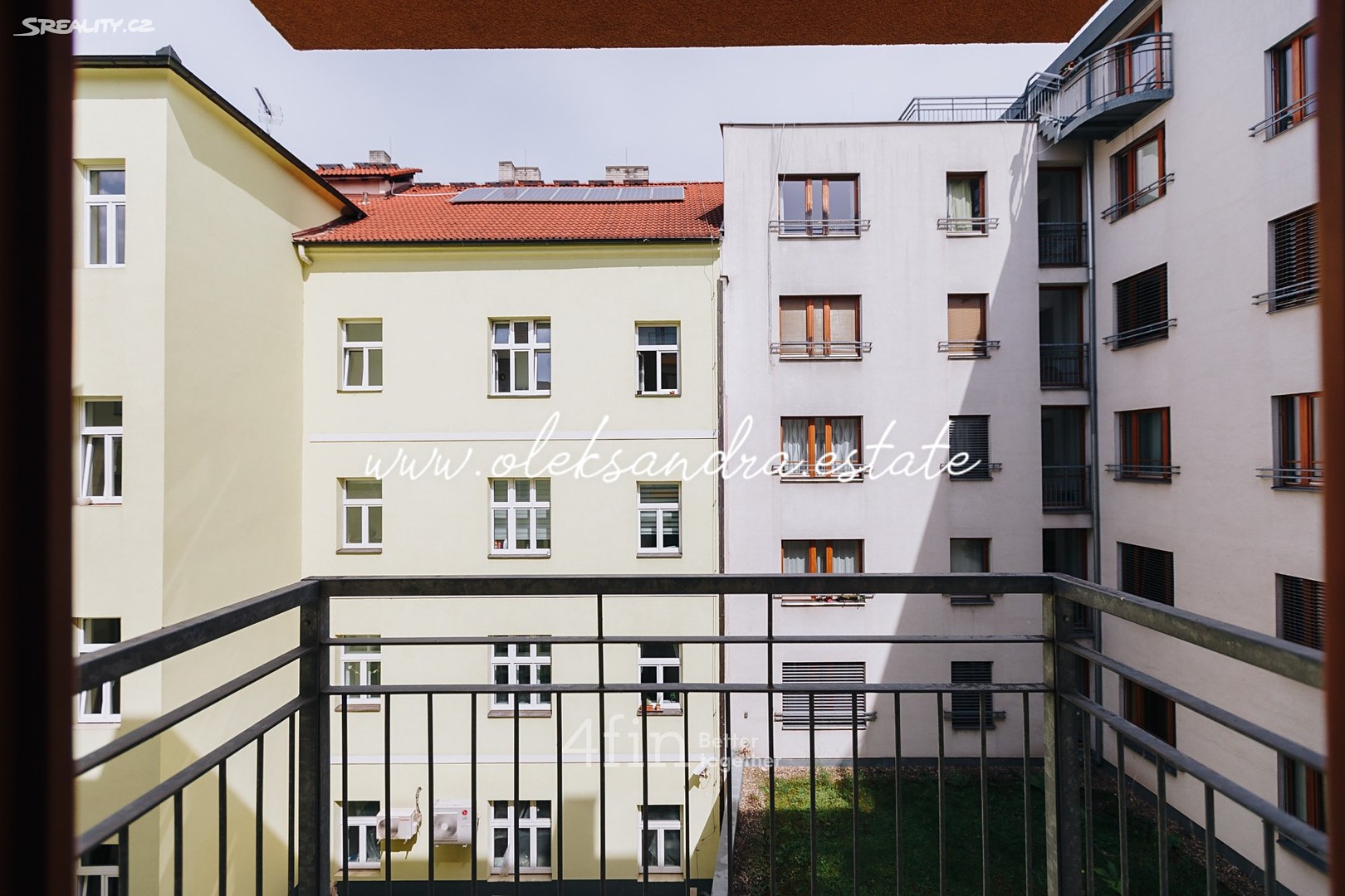 Pronájem bytu 2+kk 47 m², Petrohradská, Praha 10 - Vršovice