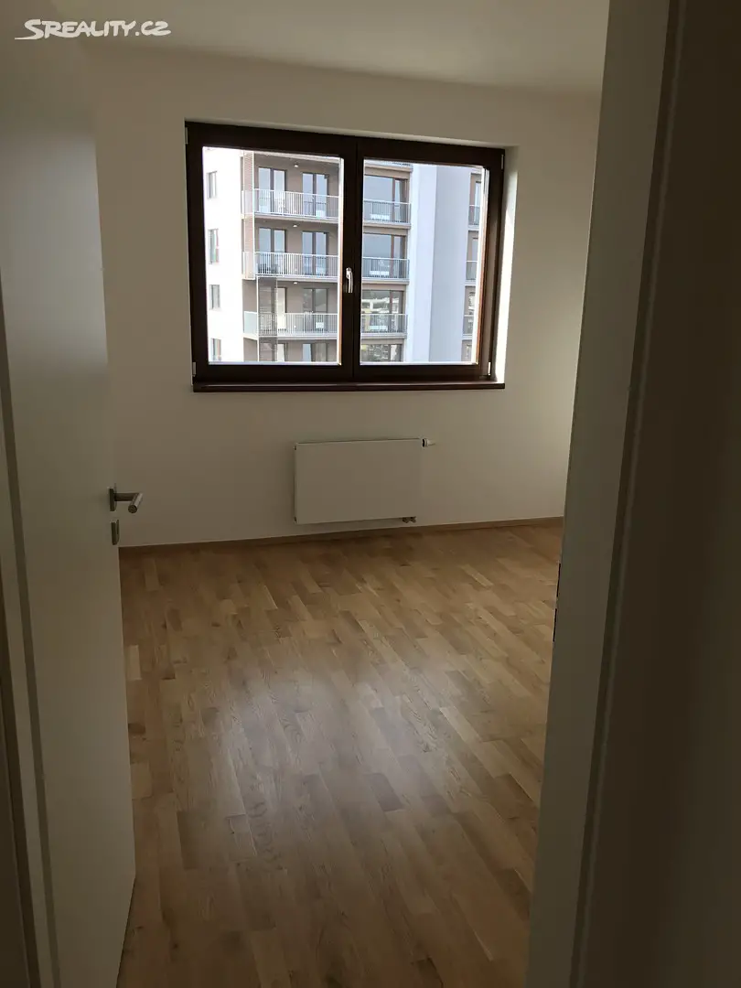 Pronájem bytu 3+kk 90 m², Učňovská, Praha - Hrdlořezy