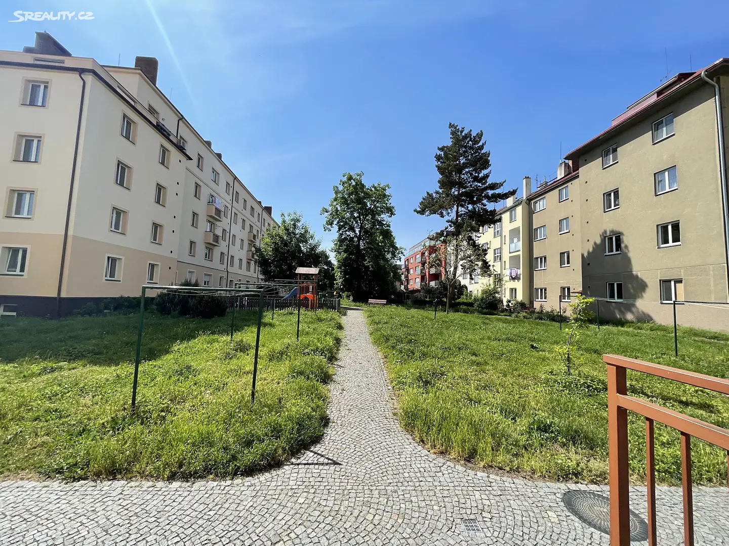 Prodej bytu 1+1 42 m², Sukova třída, Pardubice - Zelené Předměstí