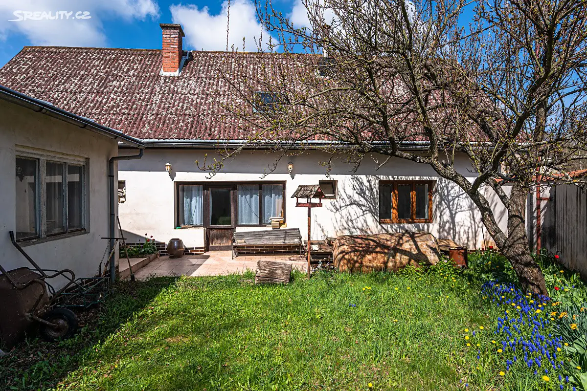 Prodej  chalupy 159 m², pozemek 708 m², Miskovice - Bylany, okres Kutná Hora