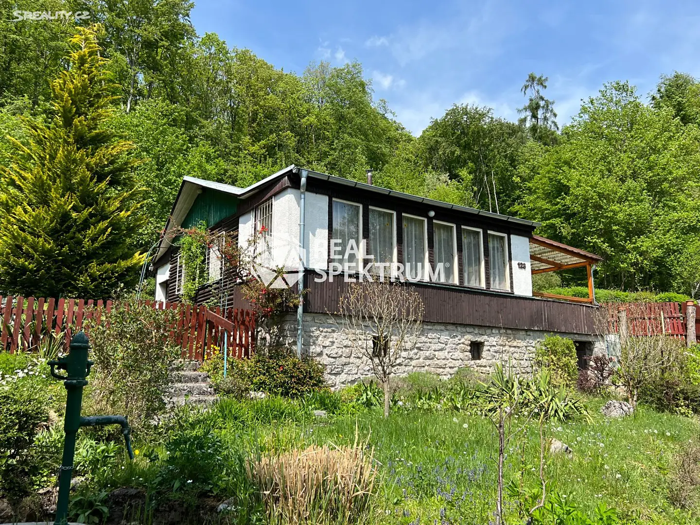 Prodej  chaty 98 m², pozemek 791 m², Ochoz u Brna, okres Brno-venkov