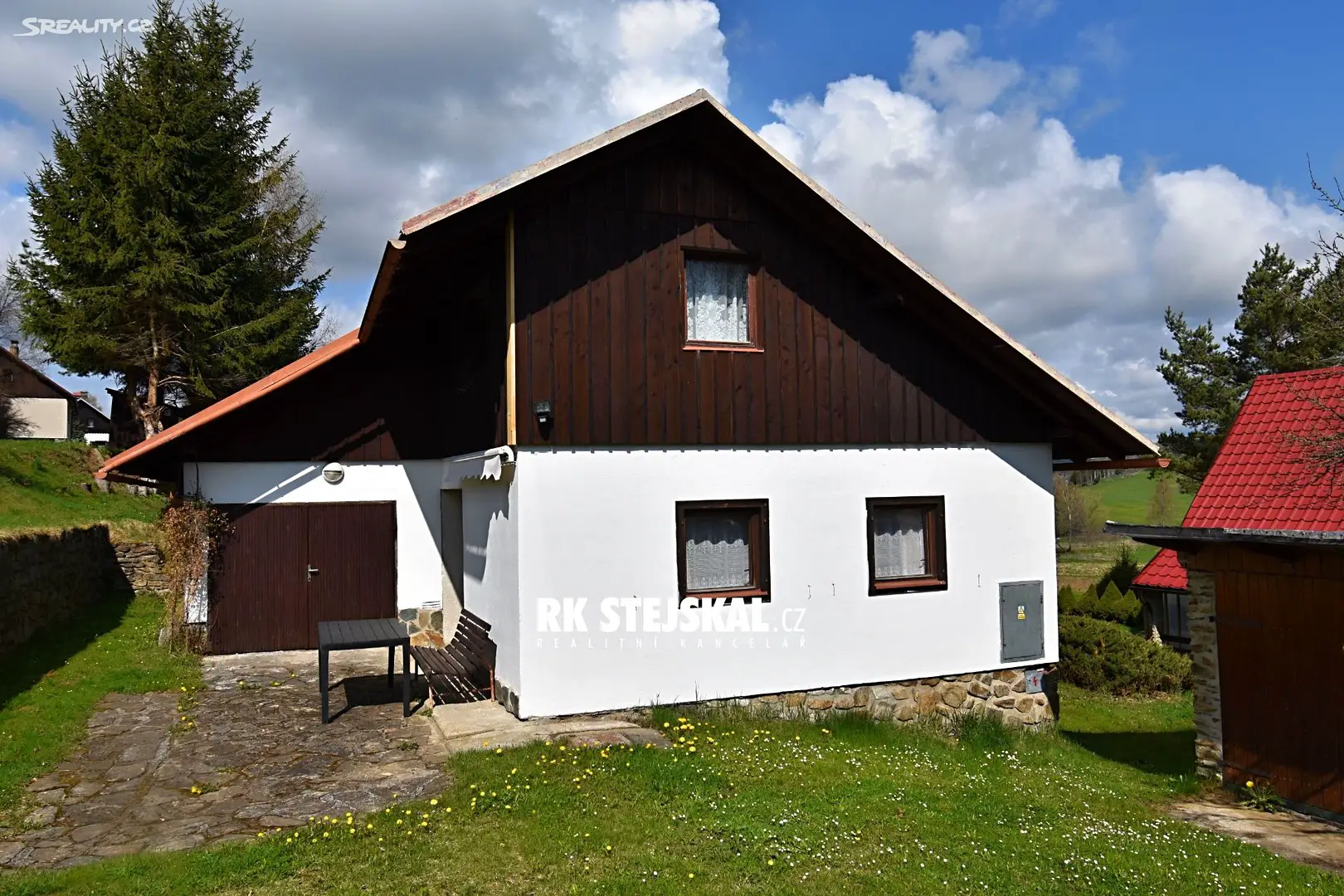 Prodej  rodinného domu 71 m², pozemek 906 m², Horní Planá - Hory, okres Český Krumlov