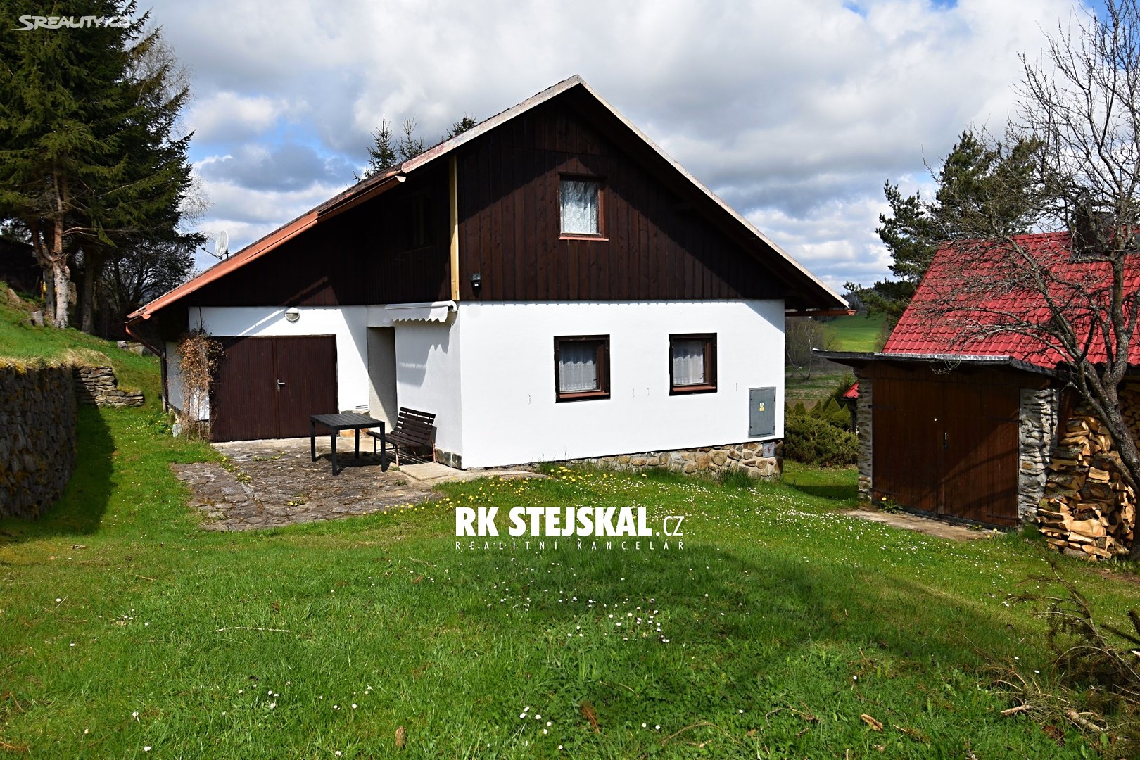 Prodej  rodinného domu 71 m², pozemek 906 m², Horní Planá - Hory, okres Český Krumlov