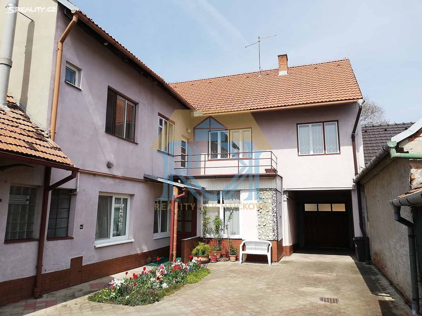 Prodej  rodinného domu 350 m², pozemek 550 m², Moravská Nová Ves, okres Břeclav