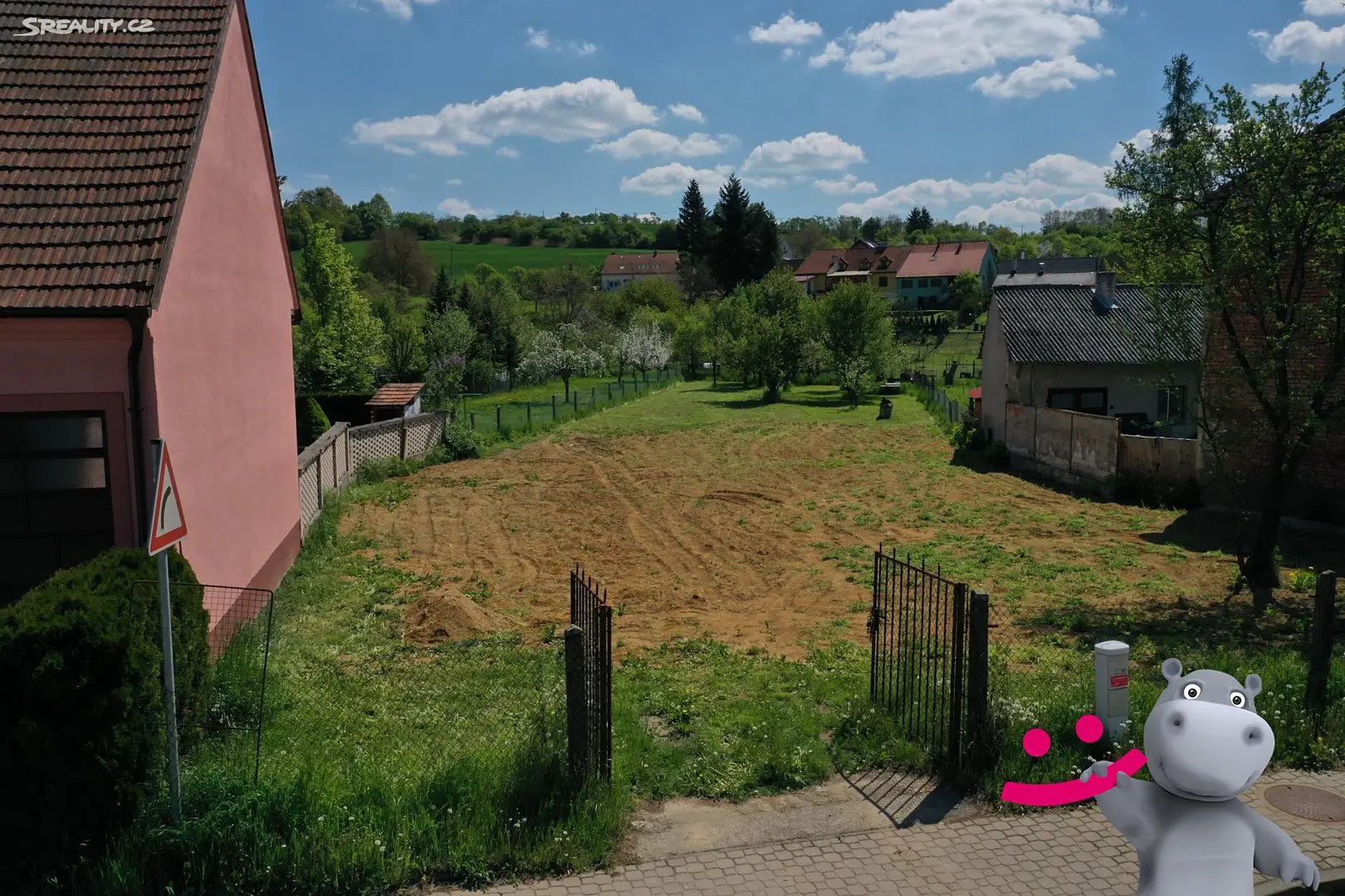 Prodej  stavebního pozemku 1 538 m², Březolupy, okres Uherské Hradiště