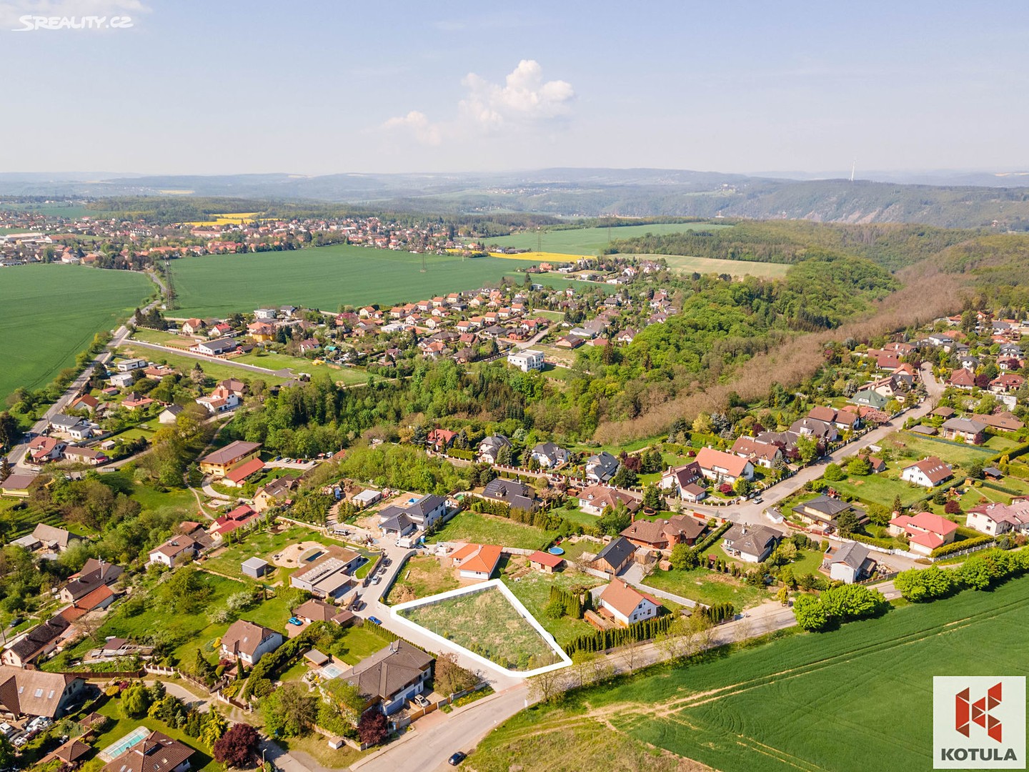 Prodej  stavebního pozemku 920 m², Károvská, Ohrobec