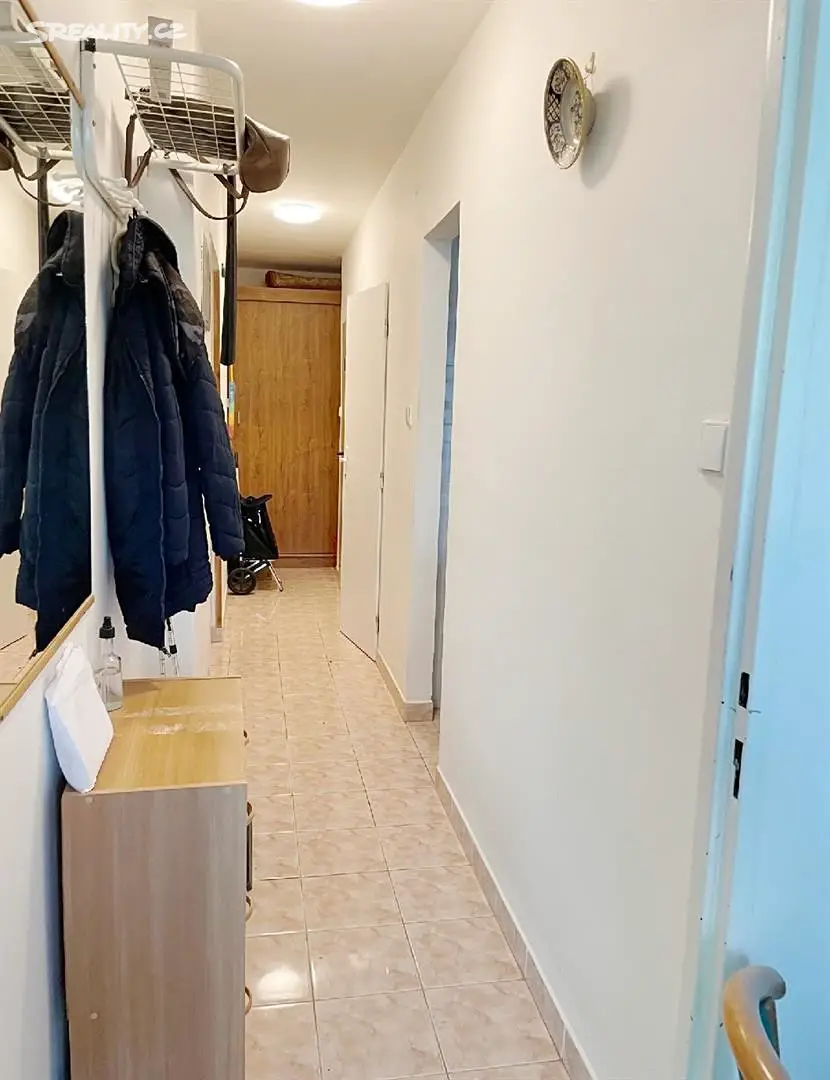 Pronájem bytu 1+1 43 m², Od Vysoké, Praha 5 - Radlice