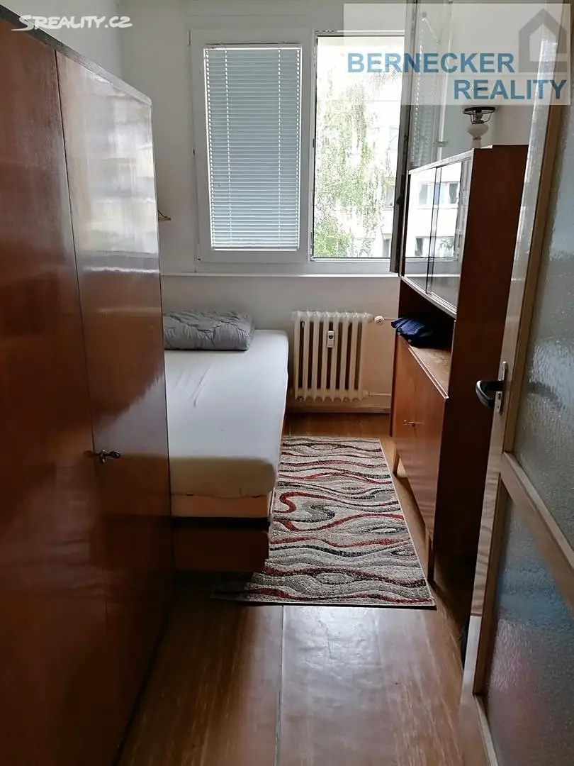 Pronájem bytu 2+1 43 m², Markovická, Hradec Králové - Slezské Předměstí