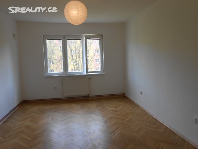 Pronájem bytu 2+1 65 m², Nučická, Praha 10 - Strašnice