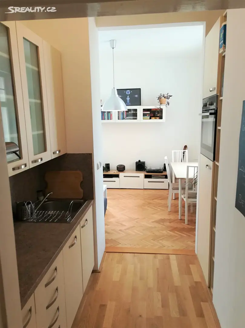 Pronájem bytu 2+kk 36 m², U Půjčovny, Praha 1 - Nové Město