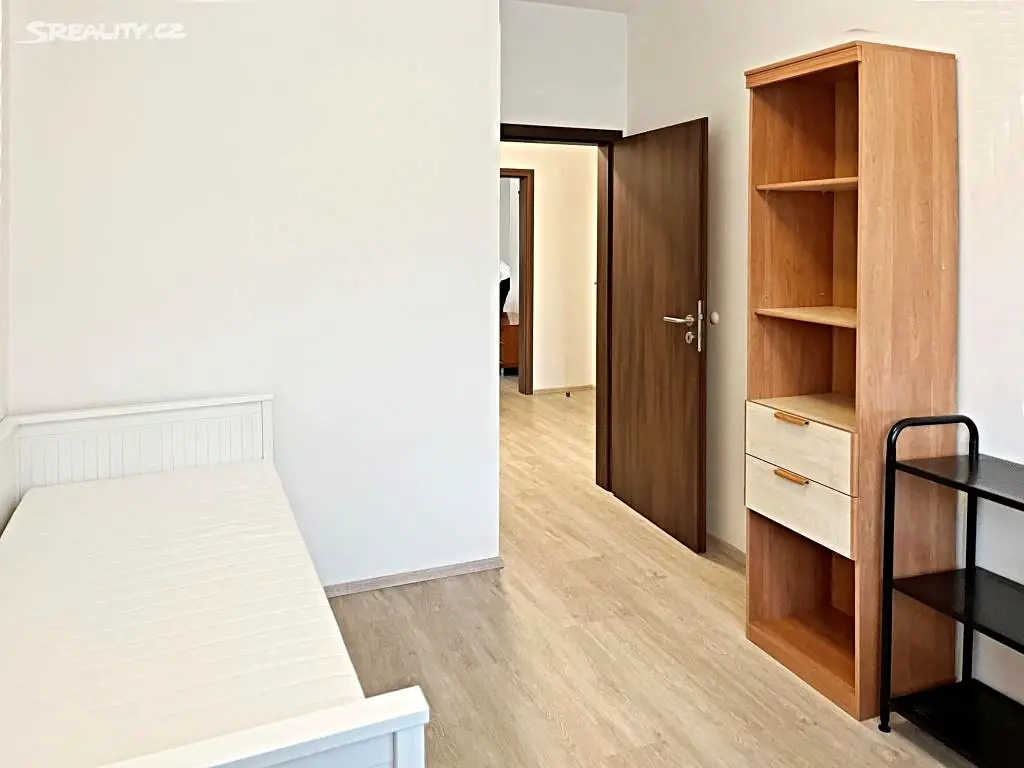 Pronájem bytu 3+kk 68 m², Podveská, Brno - Komín