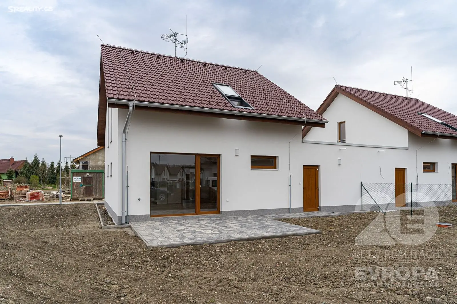 Pronájem  rodinného domu 123 m², pozemek 433 m², Němčice, okres Pardubice