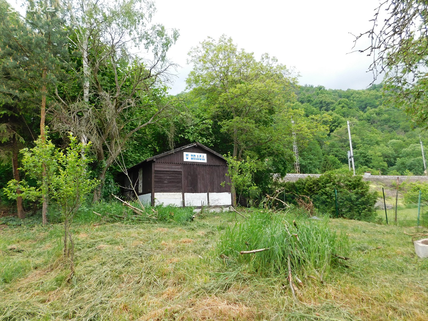 Pronájem  zahrady 400 m², Dolní Zálezly, okres Ústí nad Labem