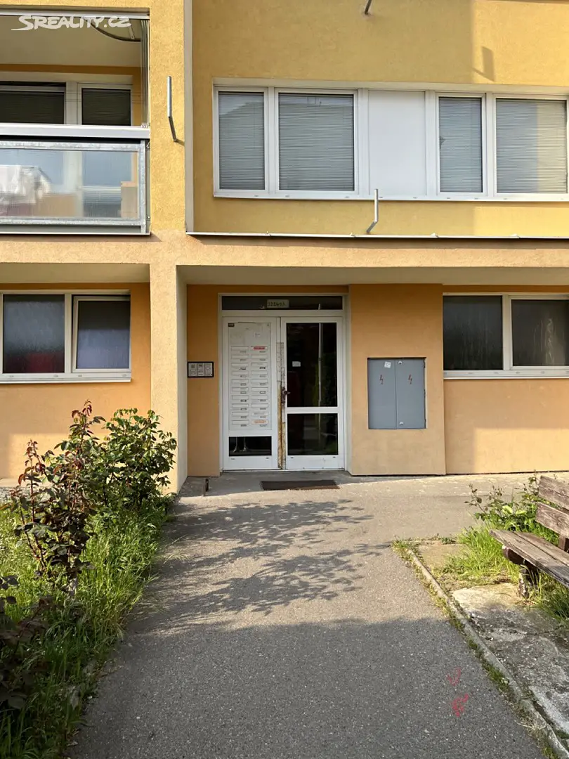 Prodej bytu 1+kk 35 m², Běchorská, Praha 9 - Horní Počernice
