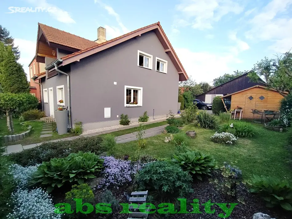 Prodej  rodinného domu 140 m², pozemek 603 m², Praha 9 - Vinoř