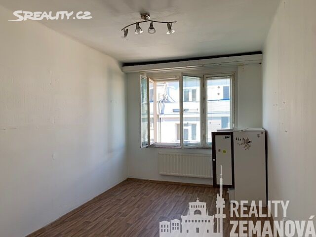Pronájem bytu 2+kk 47 m², U nových vil, Praha 10 - Strašnice