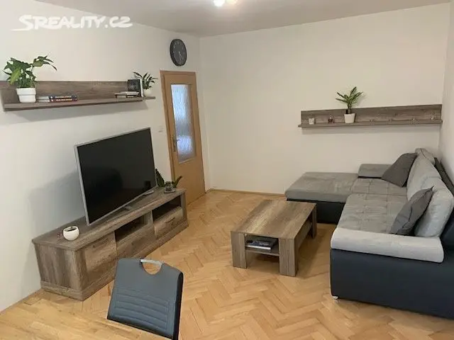 Pronájem bytu 3+1 75 m², Řezáčova, Brno - Komín