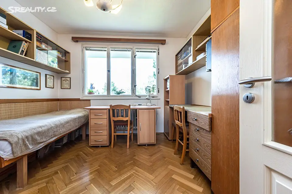 Prodej bytu 3+1 76 m², Tehovská, Praha 10 - Strašnice