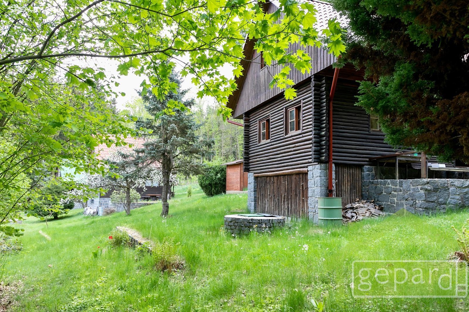 Prodej  chaty 65 m², pozemek 405 m², Sedlčany - Třebnice, okres Příbram