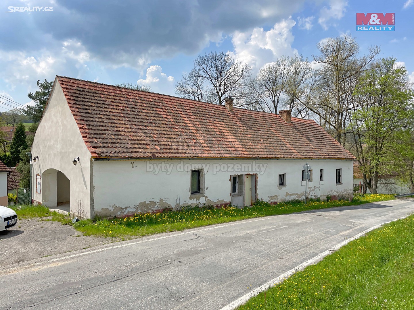 Prodej  rodinného domu 220 m², pozemek 220 m², Hluboká nad Vltavou - Jeznice, okres České Budějovice