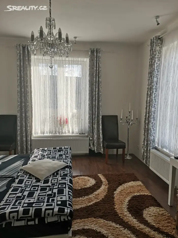 Prodej  rodinného domu 200 m², pozemek 1 263 m², Újezd pod Troskami, okres Jičín