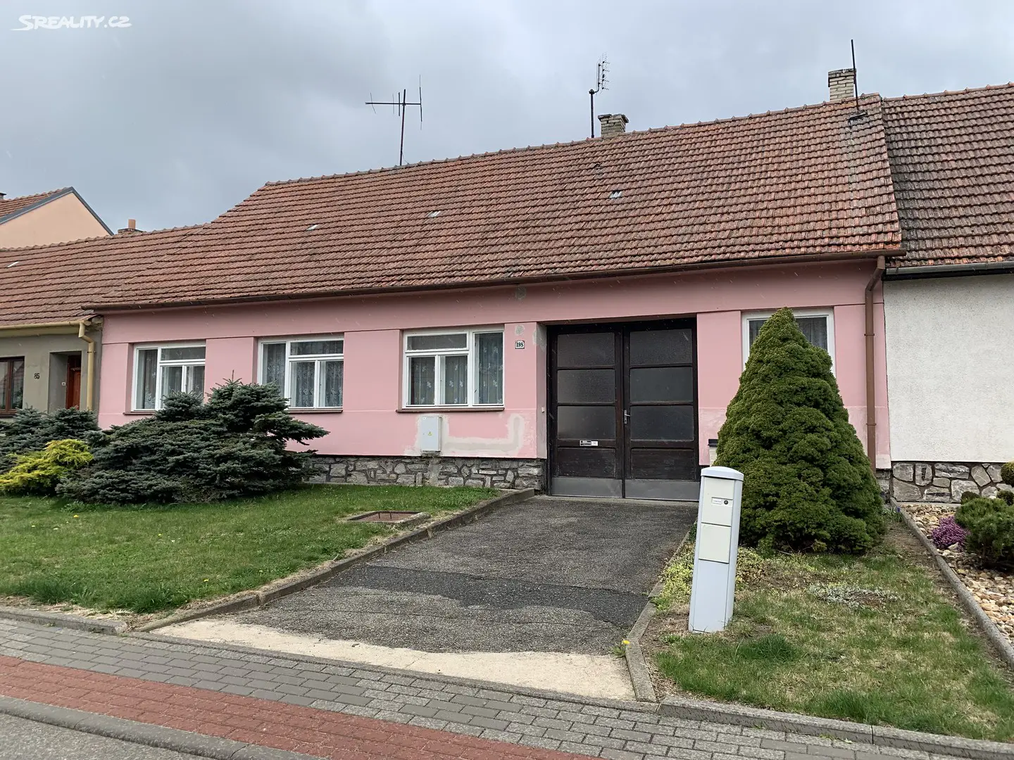 Prodej  rodinného domu 144 m², pozemek 1 600 m², Velešovice, okres Vyškov