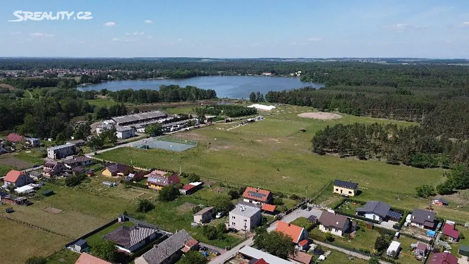 Prodej  stavebního pozemku 671 m², Přelouč - Lohenice, okres Pardubice