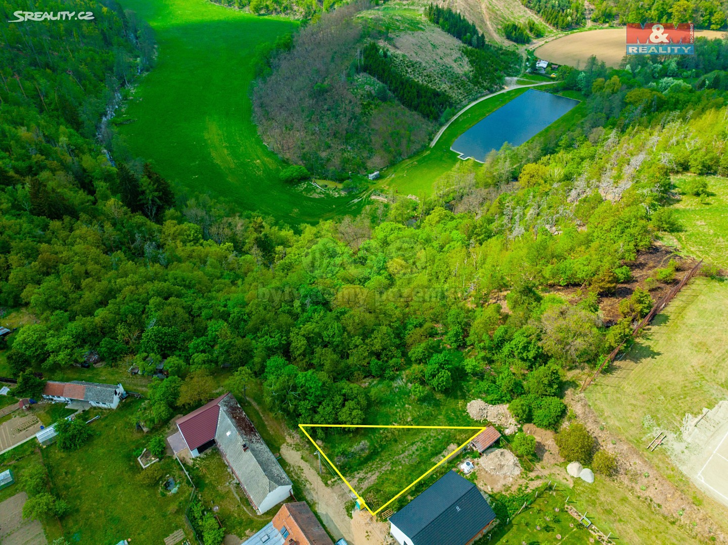 Prodej  stavebního pozemku 318 m², Tavíkovice, okres Znojmo