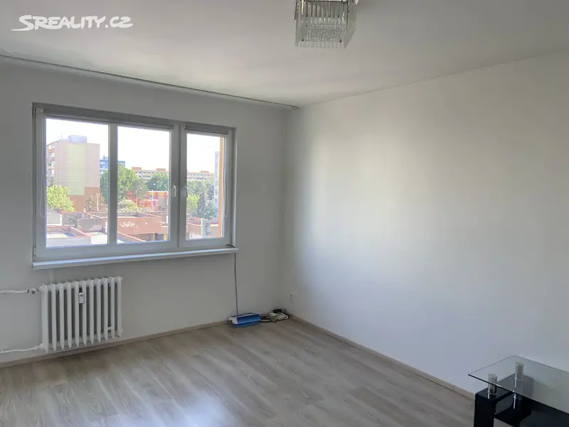 Pronájem bytu 1+1 35 m², Dánská, Kladno - Kročehlavy