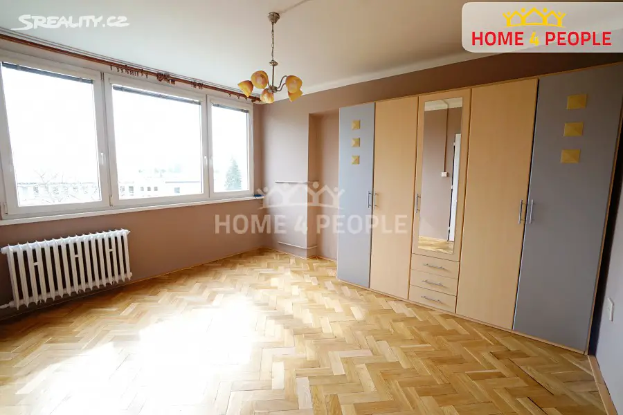 Pronájem bytu 1+1 32 m², V Břízách, Kolín - Kolín II