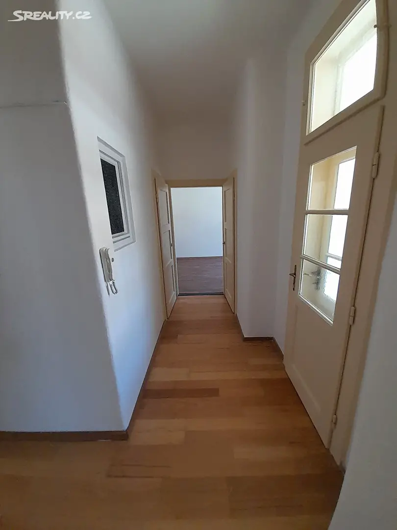 Pronájem bytu 1+1 45 m², Masarykova třída, Olomouc