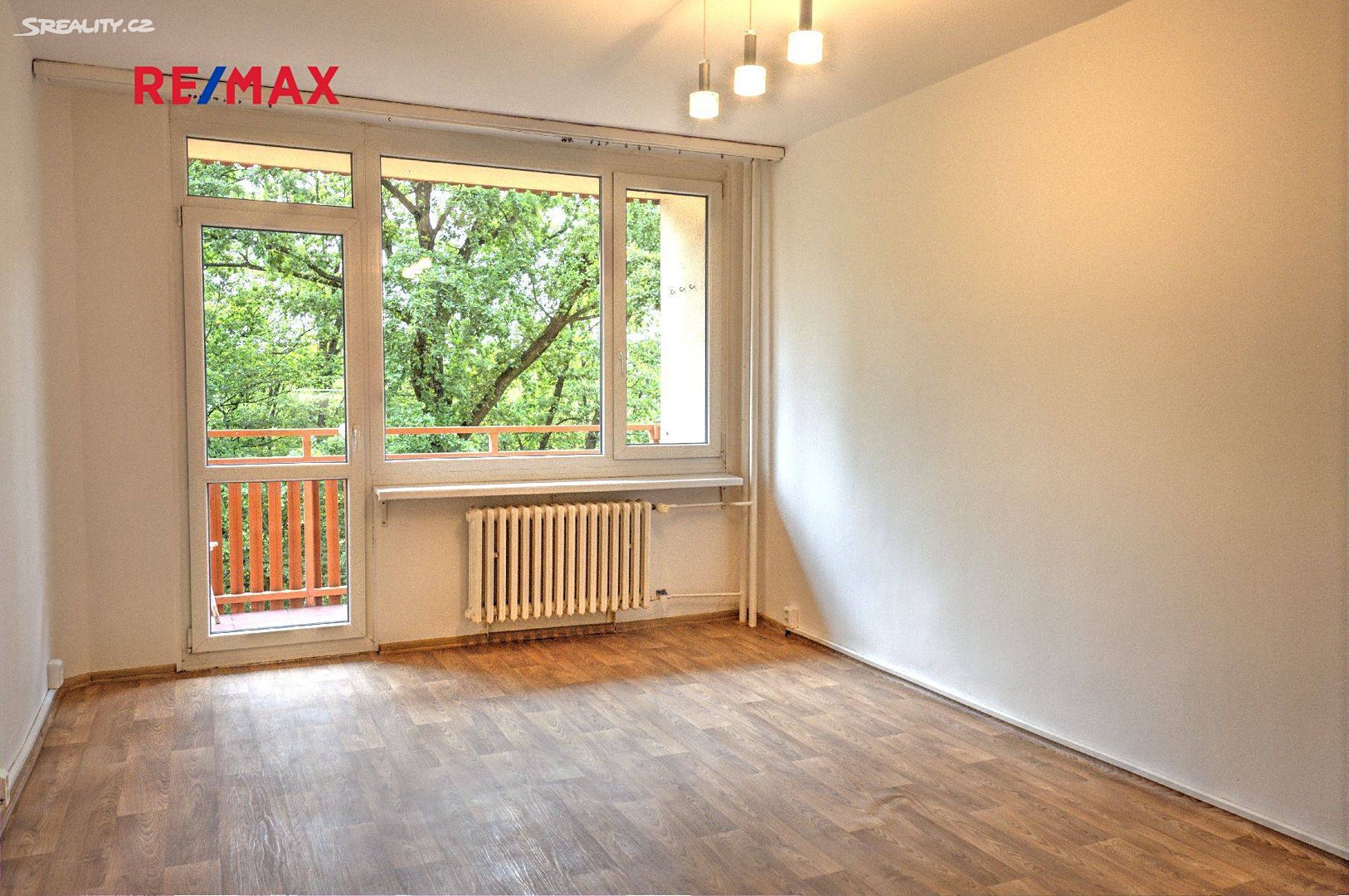 Pronájem bytu 1+kk 28 m², Libušina, Liberec - Liberec XIII-Nové Pavlovice