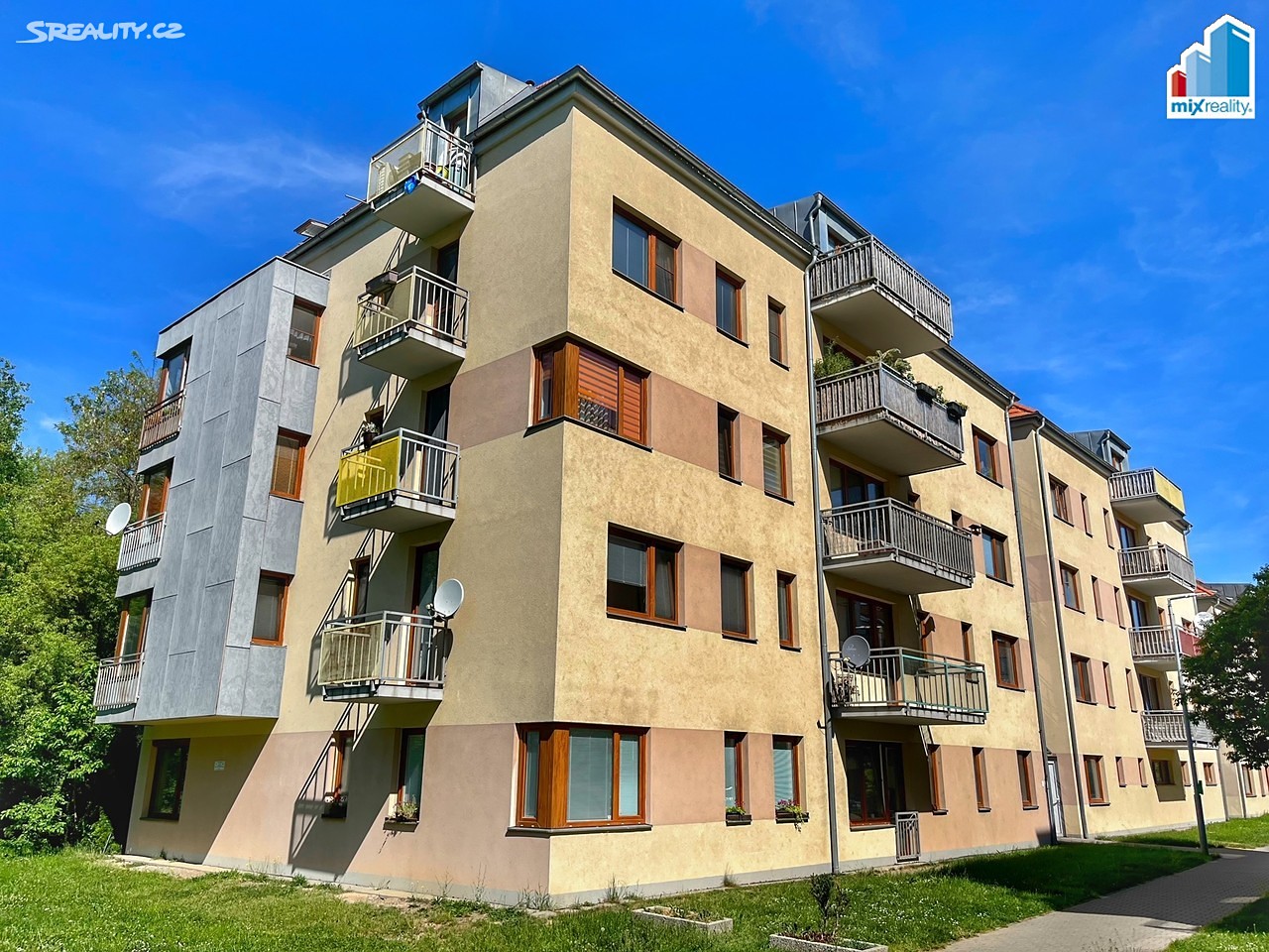 Pronájem bytu 1+kk 39 m², U Ježíška, Plzeň - Východní Předměstí