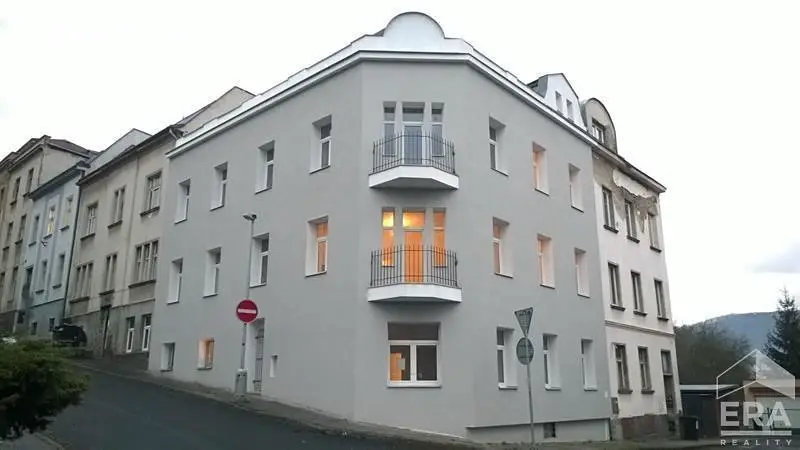 Pronájem bytu 1+kk 22 m², Kořenského, Ústí nad Labem - Střekov