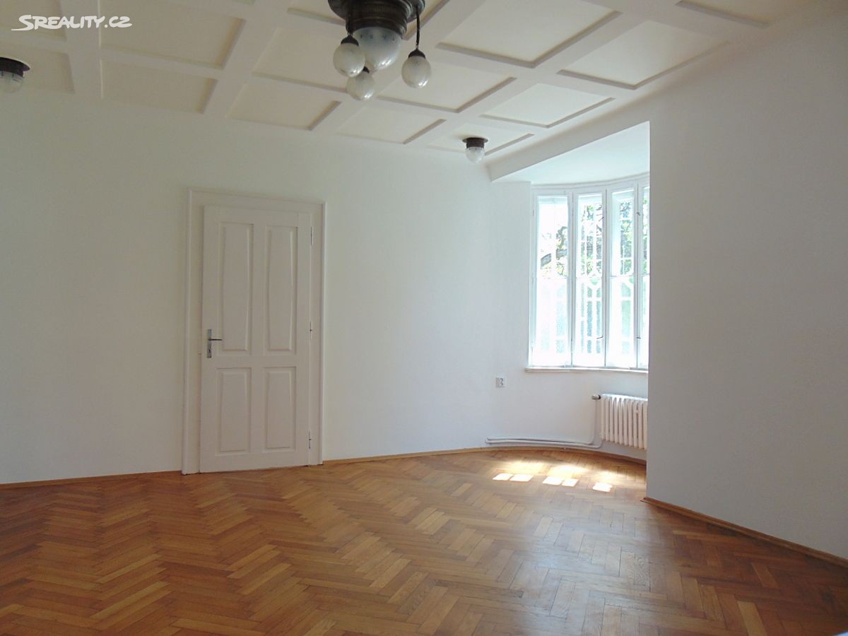 Pronájem bytu 3+1 83 m², Lomená, Praha 6 - Střešovice