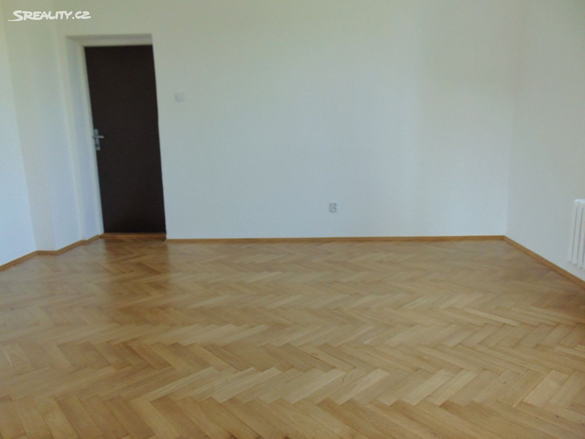 Pronájem bytu 3+1 83 m², Lomená, Praha 6 - Střešovice