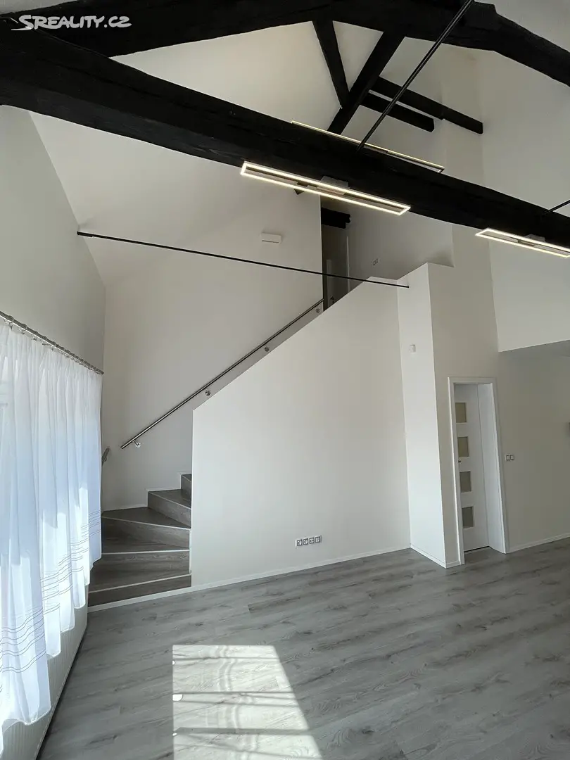 Pronájem bytu 3+kk 82 m² (Loft), Podolecká, Benátky nad Jizerou - Benátky nad Jizerou I