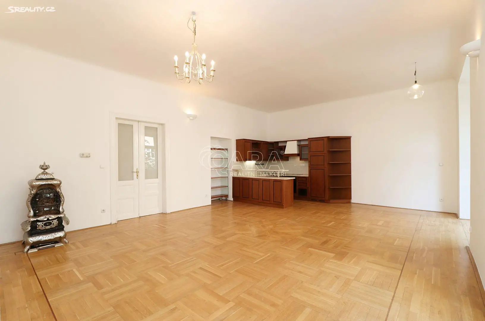 Pronájem bytu 3+kk 108 m², V. P. Čkalova, Praha 6 - Bubeneč