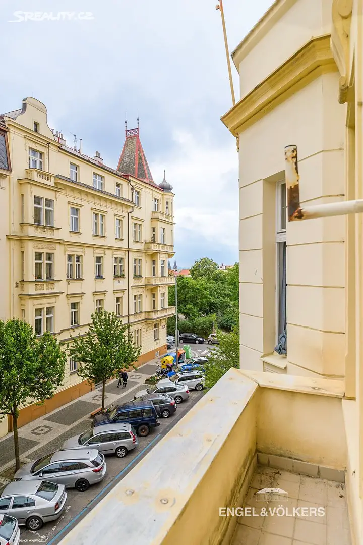 Pronájem bytu 4+1 132 m², Krkonošská, Praha 2 - Vinohrady