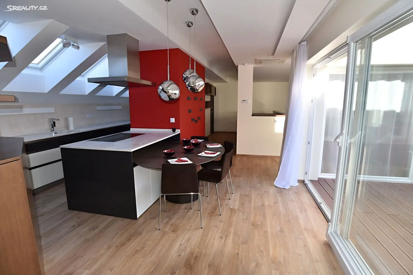 Pronájem bytu 4+kk 168 m², Na Bělidle, Praha 5 - Smíchov
