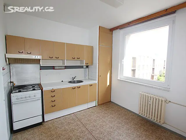 Pronájem bytu 3+1 71 m², Barákova, Jičín - Nové Město