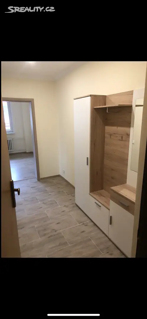 Pronájem bytu 3+1 64 m², Krymská, Karlovy Vary