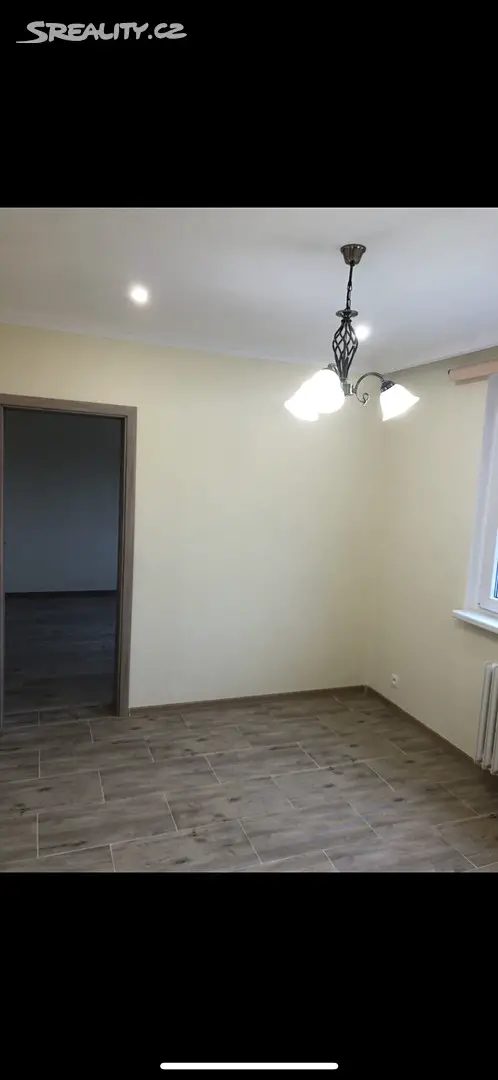 Pronájem bytu 3+1 64 m², Krymská, Karlovy Vary