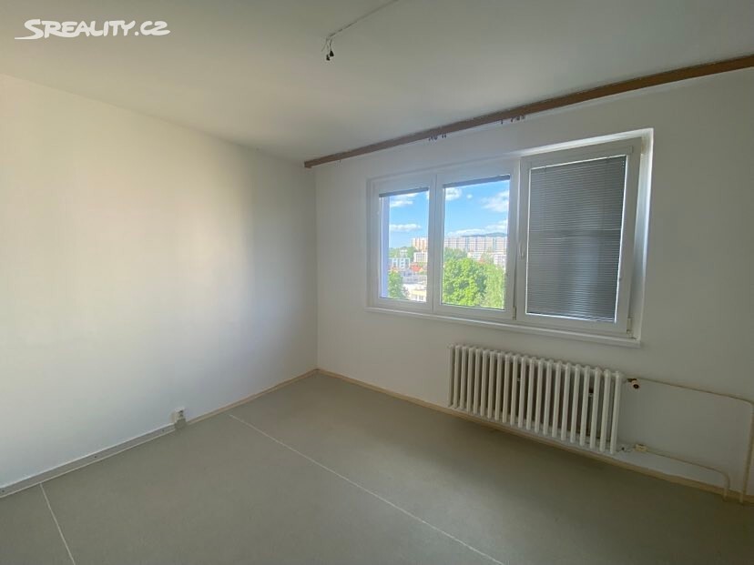 Pronájem bytu 2+kk 44 m², Bezová, Liberec - Liberec XIII-Nové Pavlovice