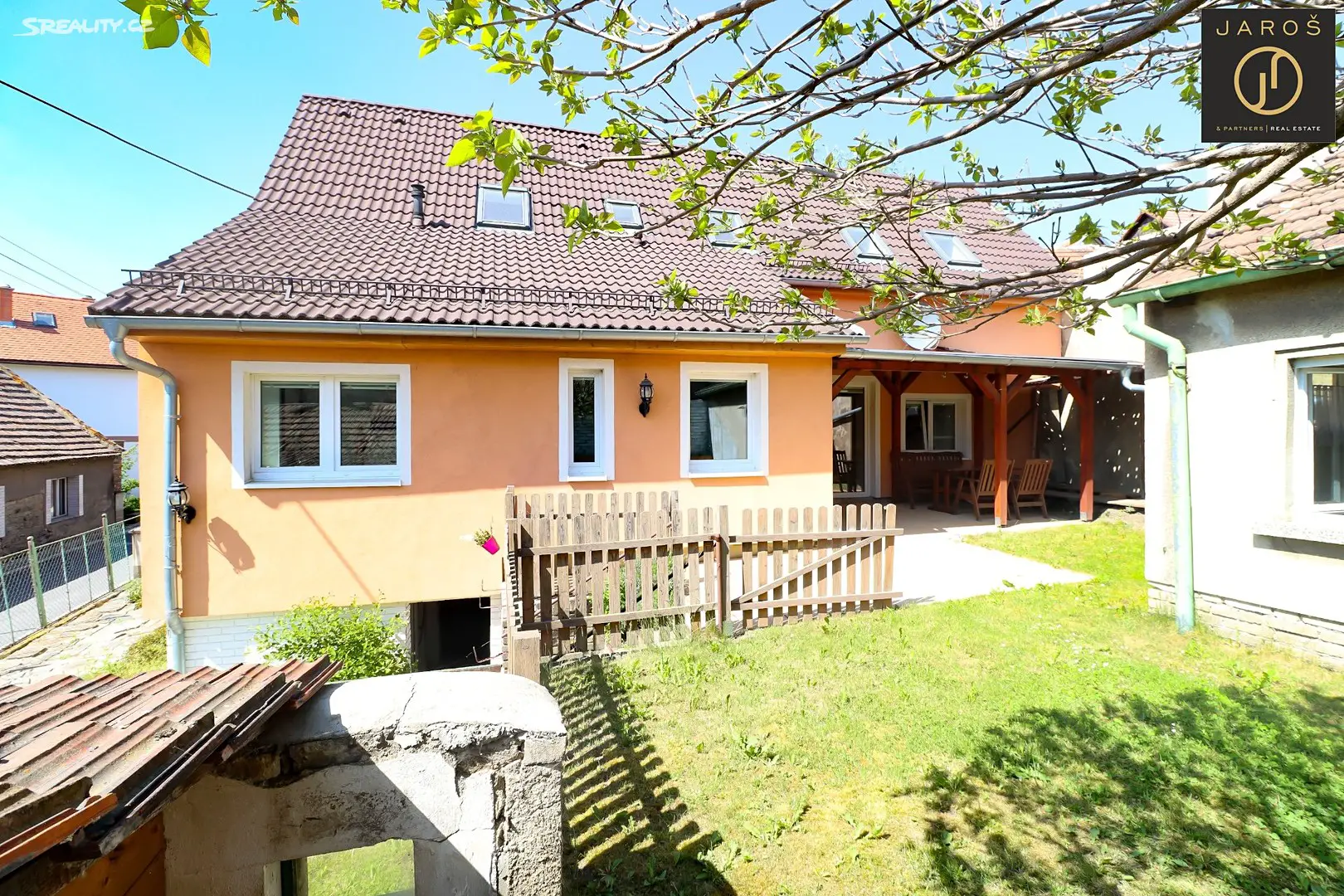 Prodej  rodinného domu 156 m², pozemek 290 m², V. Moravce, Stehelčeves