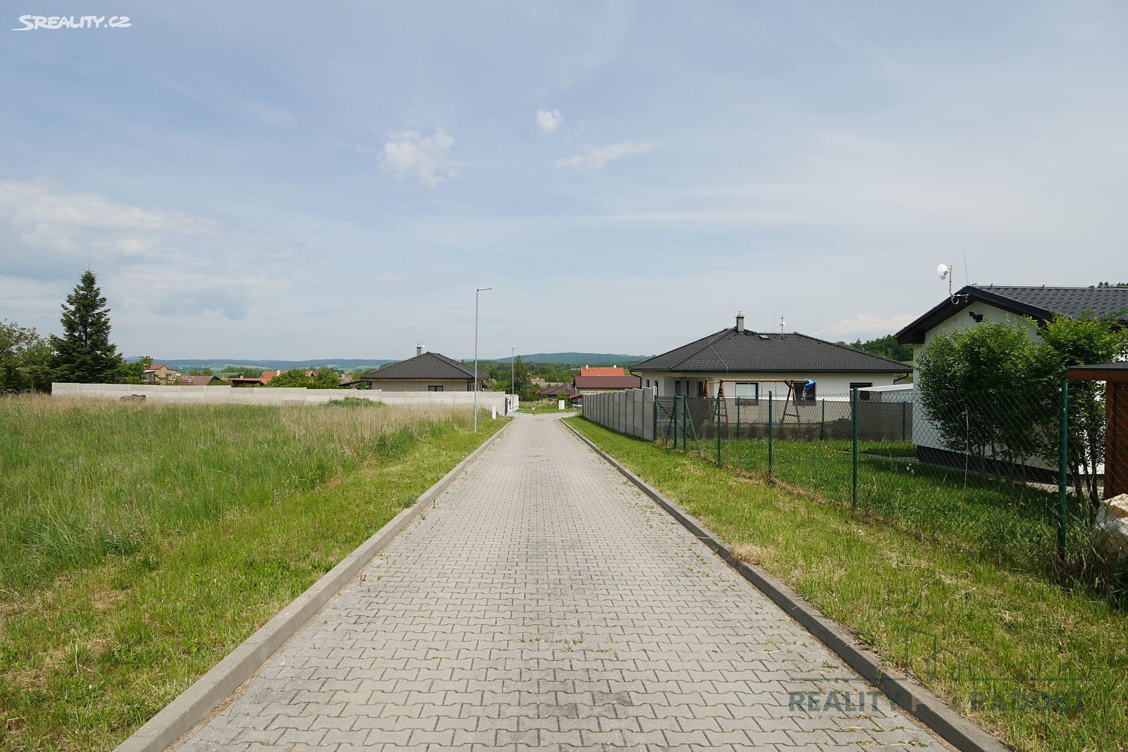 Prodej  stavebního pozemku 1 222 m², Lukavec u Hořic, okres Jičín