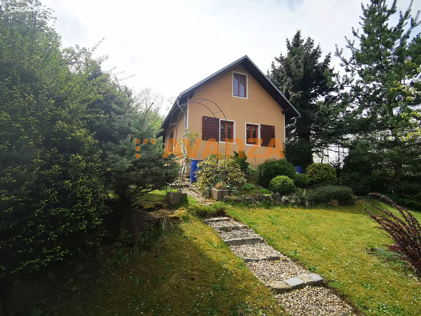 Prodej  chaty 40 m², pozemek 17 m², Velká Bukovina, okres Děčín