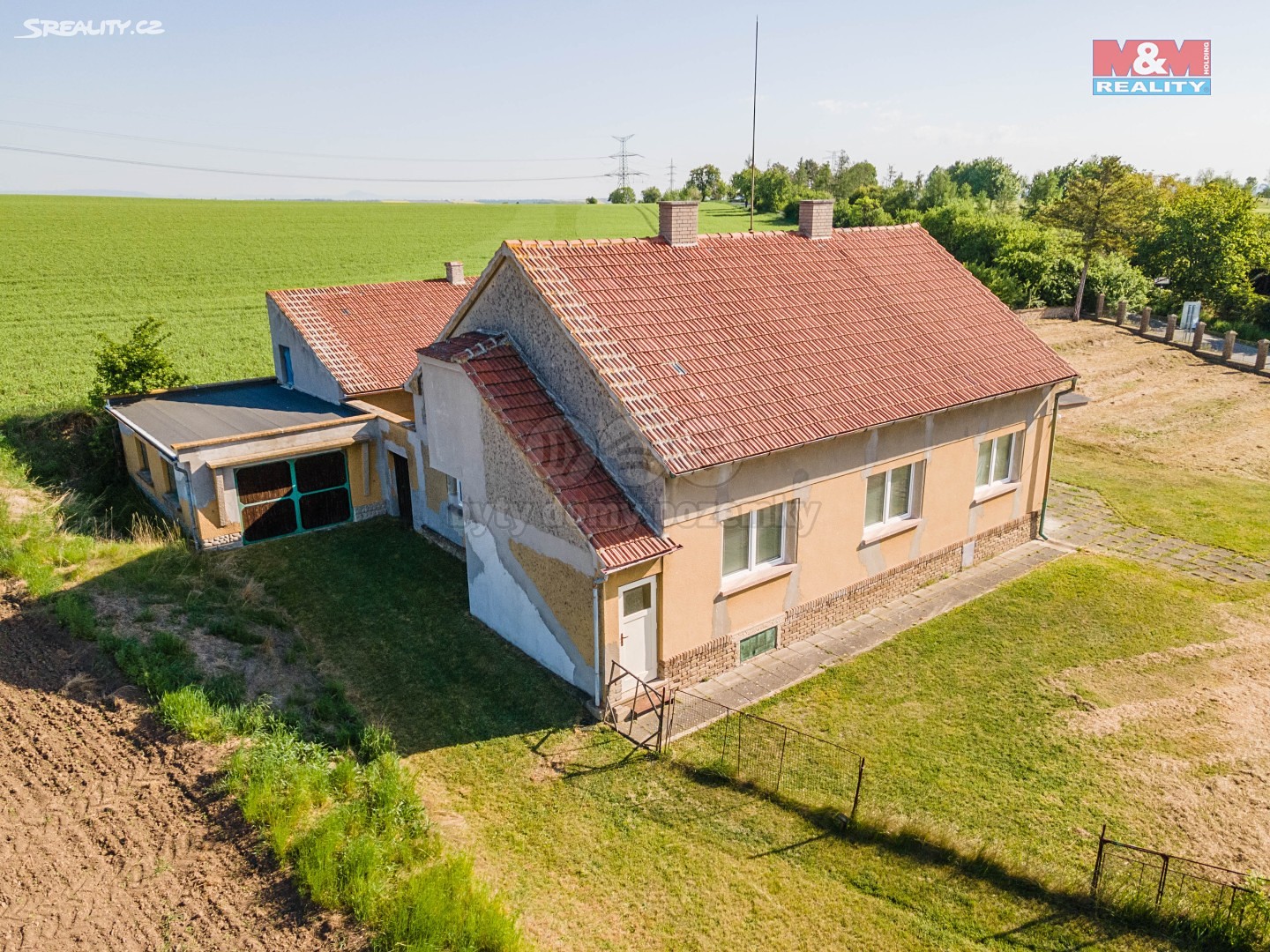 Prodej  rodinného domu 135 m², pozemek 7 897 m², Beřovice, okres Kladno