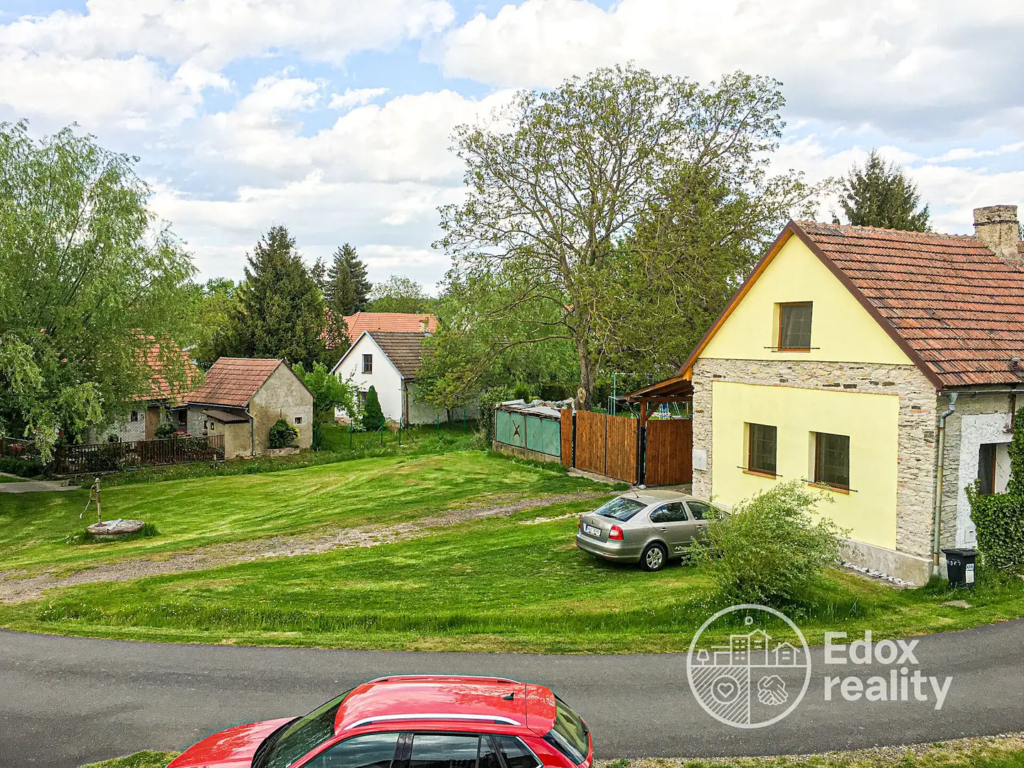 Prodej  rodinného domu 102 m², pozemek 839 m², Bílé Podolí - Lovčice, okres Kutná Hora
